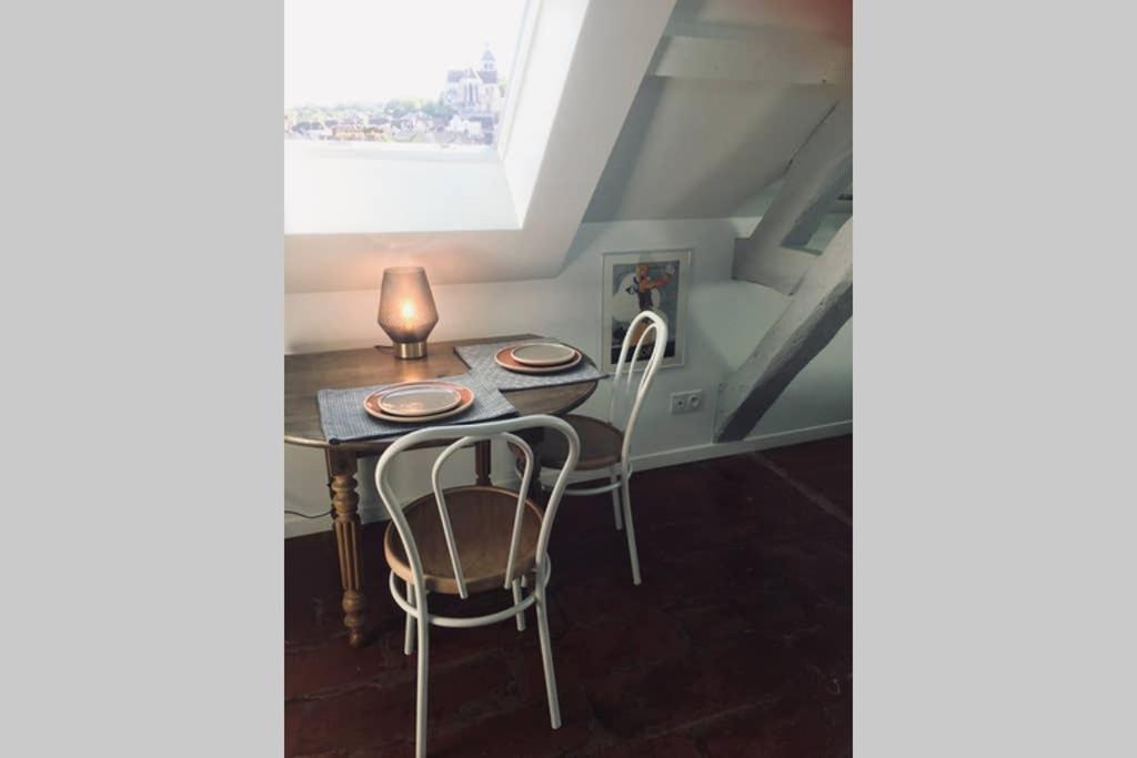 Tonnerre Grand Studio De Charme Au Coeur De La Ville ภายนอก รูปภาพ